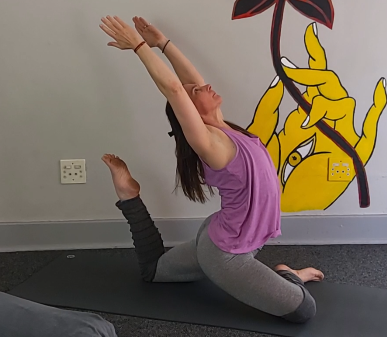 Rajakapotasana